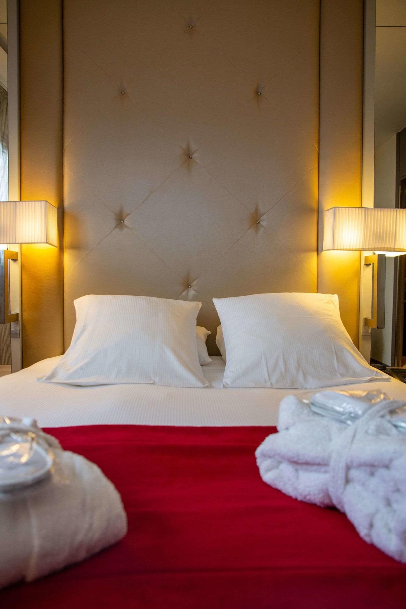 Hotel Mermoz Toulouse Luaran gambar