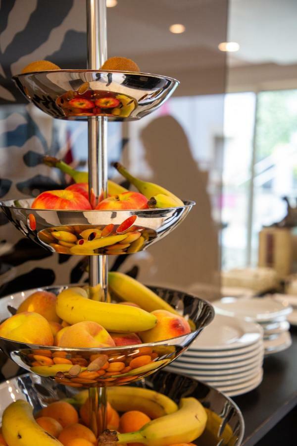 Hotel Mermoz Toulouse Luaran gambar